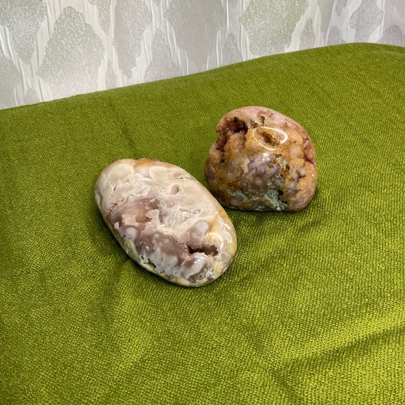 Natural Stone Sculpture - Pink Amethyst Free Form - Picture 6 of 12